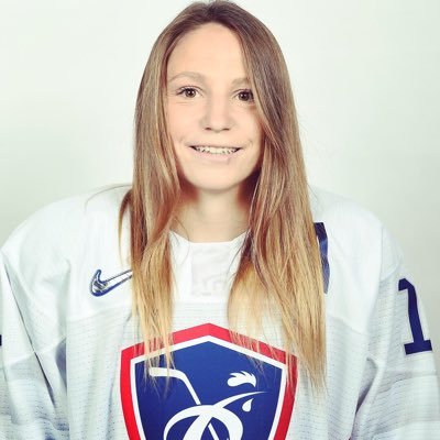 29 years old/Hockey coach/Enjoy life ! / Instagram: morgane_rht