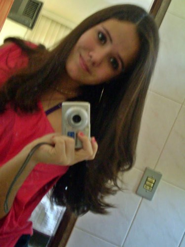 15 anos, capricórniana, vascaina, musica, moda, televisão, rosa, colirios, teen angles... exclusiva @quaseanjosnoite *--*