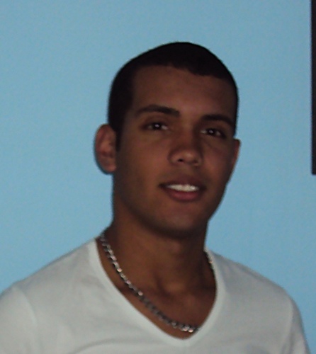 Ser o mais rico do cemitério não é o que mais importa para mim. Ir para a cama à noite e pensar que foi feito alguma coisa grande, isso é o que mais importa...
