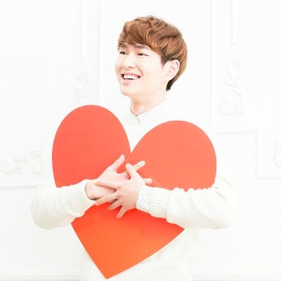 kimuran20180726's profile picture. SHINeeと一緒に輝き中✨온유군の沼は予想以上に深すぎて🤭종군、키군、민호군、태민군の素敵な面々も数えきれない。。これからも寄り添っていきたい彼らのハーモニー🎶、ずっと見守りたい彼らの魅力💎💎💎💎💎