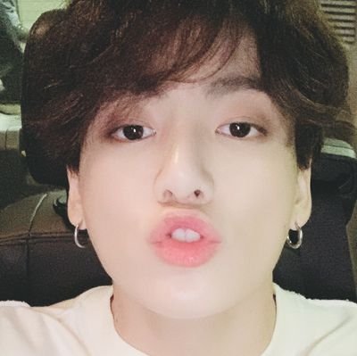 So show me... 🎶 @BTS_twt fan account

~ Agregar aquí cualquier otra cosa que corresponda ~ uwu

 Me: @exdaydreamer13 ♡