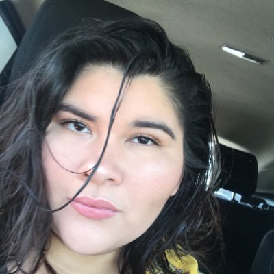 angelinacurves Profile Picture