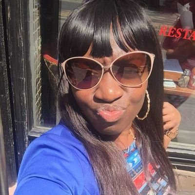 msteeteelytt's profile picture. 