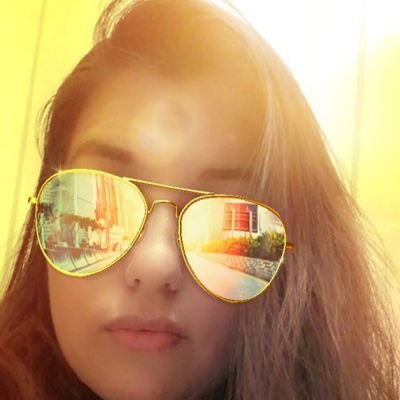 anahi8810's profile picture.