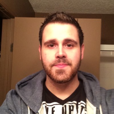 Born and Raised in Grande Prairie Alberta, music/guitar enthusiast.