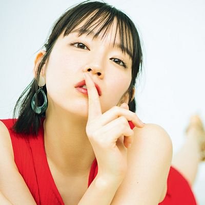 吉岡里帆ファンです