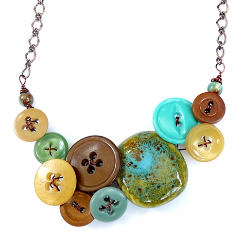 Design handmade jewelry with vintage buttons and beads, I'm on Etsy!