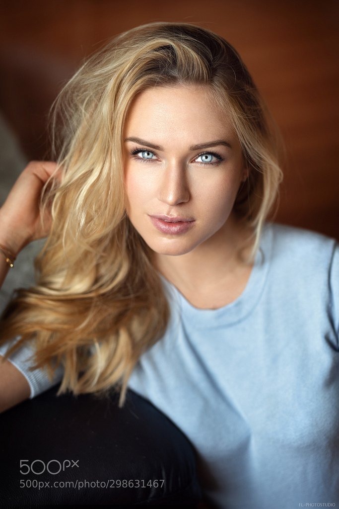 evababby18's profile picture. like to mingle with all age groups