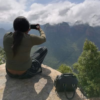 Nthanz1's profile picture. Lover of Life, LOVE♥ and Laughter!|Simply Nthani God's child Sekwati|Ambition| Inspire • Motivate • Encourage