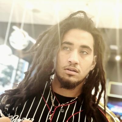 Stickybandit4's profile picture. 💯💯💯💯👋👋🎶🎧🎤🎼  Check out these videos I got YouTube💯💯💯🎧🎤🎧🎶

▶  https://t.co/Fqms2Y6xIq  ◀
▶  https://t.co/dtzXfFihXz ◀

IG @Bandikaaas