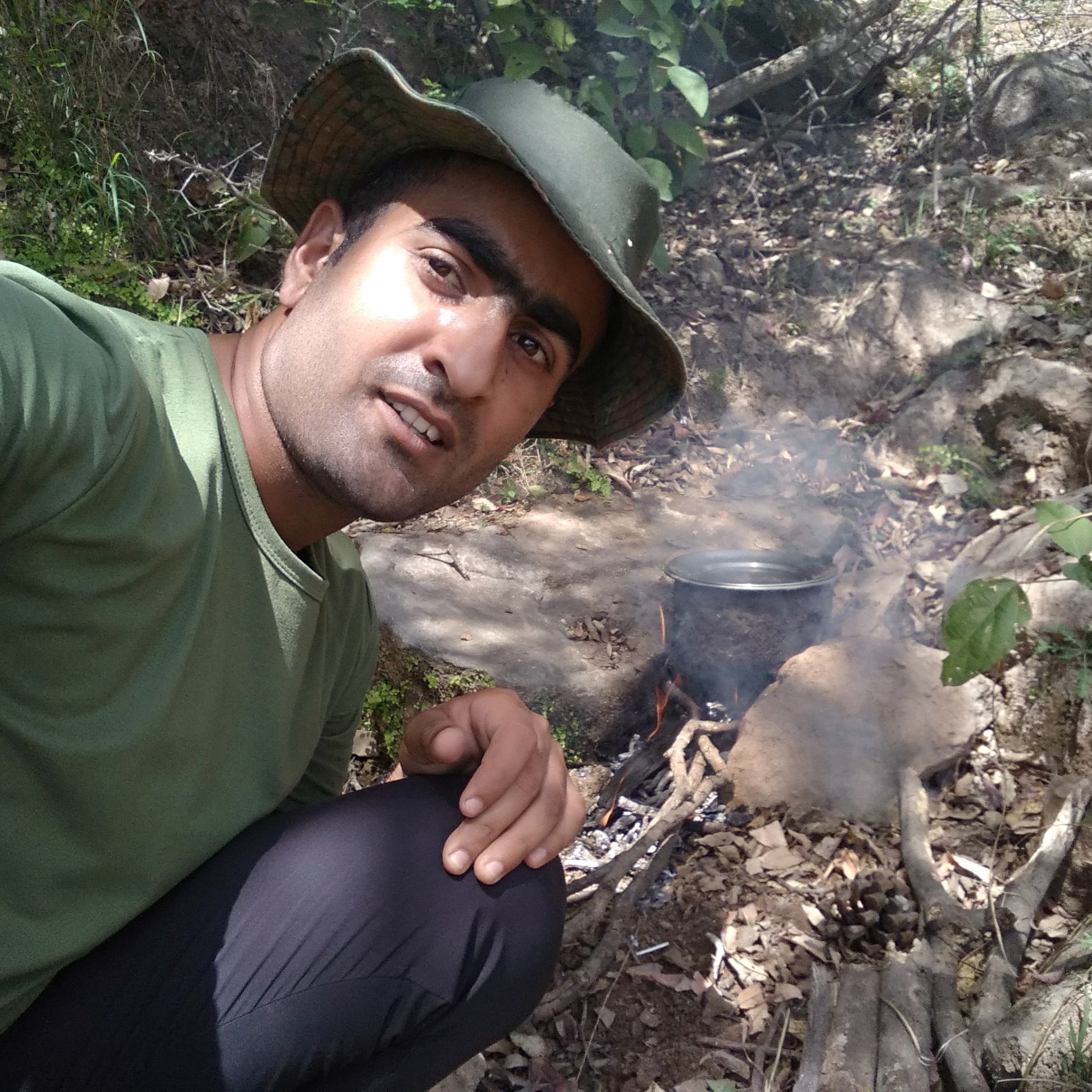RIAZAK1's profile picture. adventurer