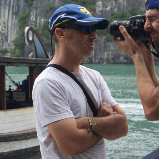 Gadir99's profile picture. Gaditano de nacimiento y sentimiento, y sevillano de adopción (y de sentimiento también).