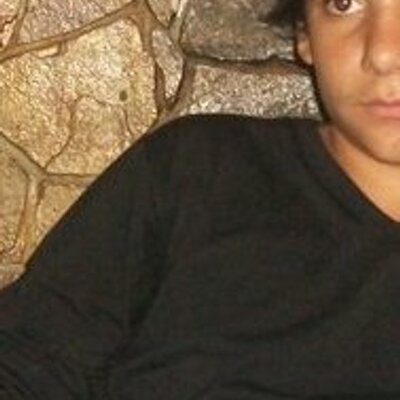 gonzalo acosta on Twitter: "nada eemmmm con el ema pelotudiando! je no