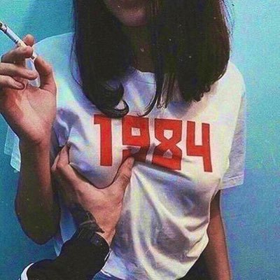 BettinaHoeke's profile picture. Odenwald meets Ostwestfalen -wem kehrschtn duu? -wo kommst du wech? #weinheim #äppelwoi #südtirol #skifahren #schwimmerin #wandern #berge