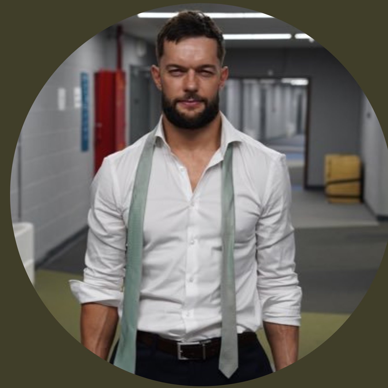 @finnbalor 

WWE #BalorClub fOreVER Instagram @finnbálor