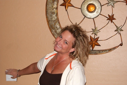Jacque Arland, a stay-at-home, married mother of 4, started Desert Embroidery in June 2007 - owned and operated from her living room!