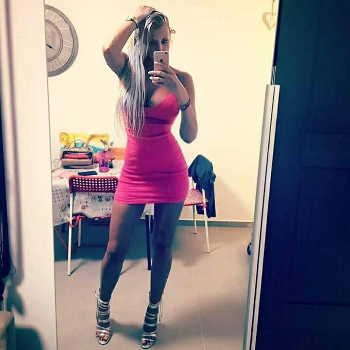 MiaMoss69's profile picture. Teen model wannabe 😂😂🤪