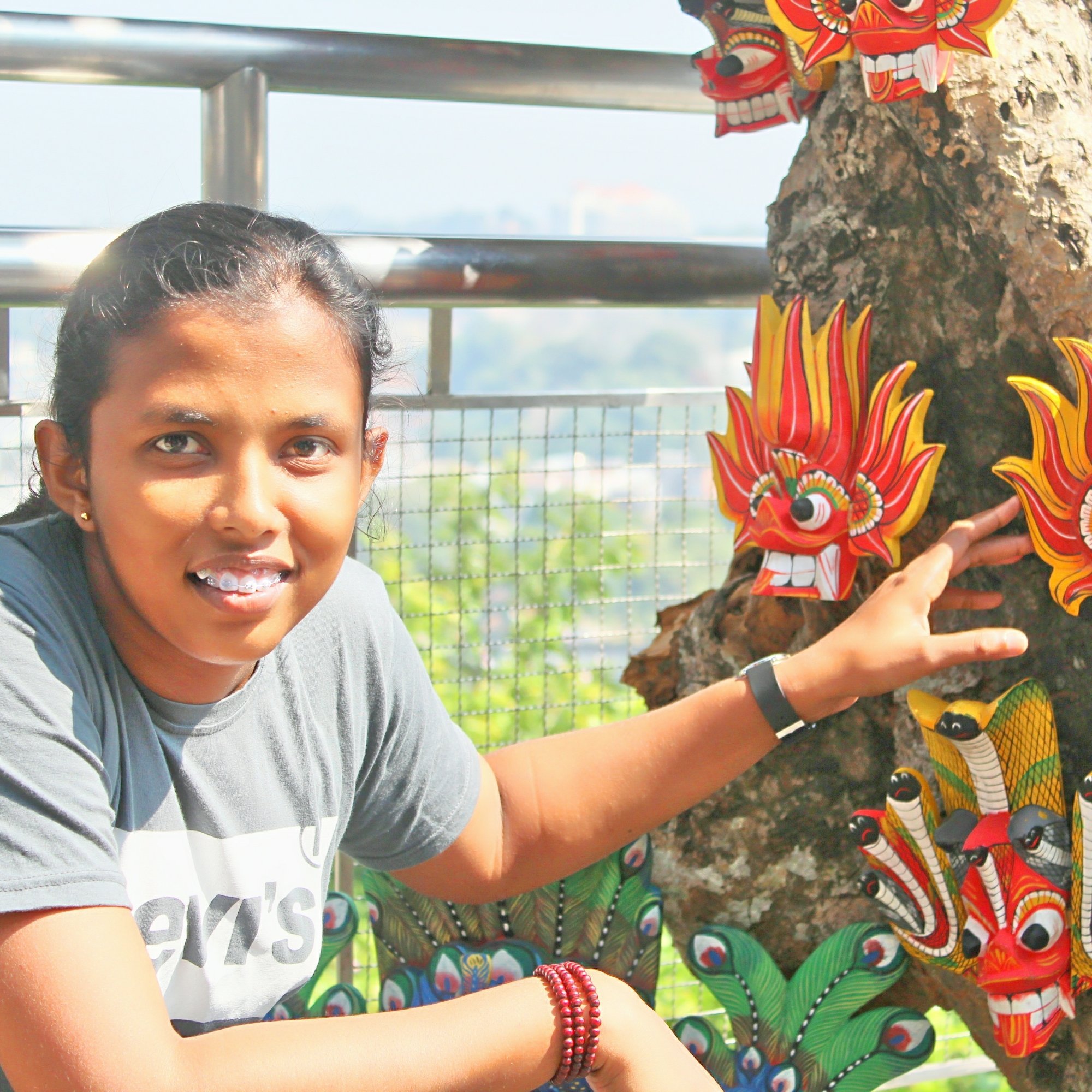 malee_samar's profile picture. Future registered nurse✍️💊💉🎼🎻
🍃🌼👣🇱🇰❤️👩‍👧🙏
අමතක නෑ ❤️ 👈 ති⁣යෙනවා💭