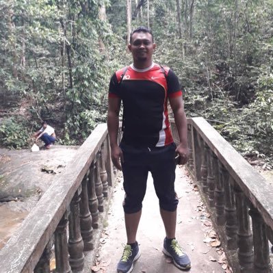 islahuddin_arif's profile picture. Bulat is good