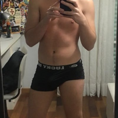 branquinhovers's profile picture. se gosta de putaria tá no lugar certo, acessa meu link para mais 😈