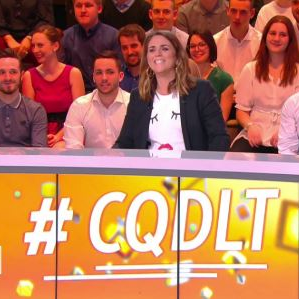 C'est que de la télé, présenté par @BenaimValerie, du lundi au jeudi en direct à 17h45 sur @c8tv ! 📺 #CQDLT Demande de partenariat : partenariat.h2o@gmail.com