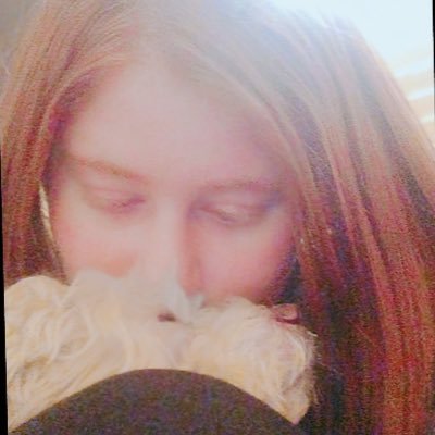 NicolKolaさんのプロフィール画像