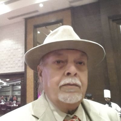 chadha_prakash's profile picture. 