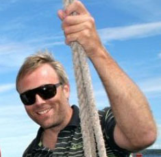 bkboee's profile picture. Selger løsninger for internett hos Enfinity AS.