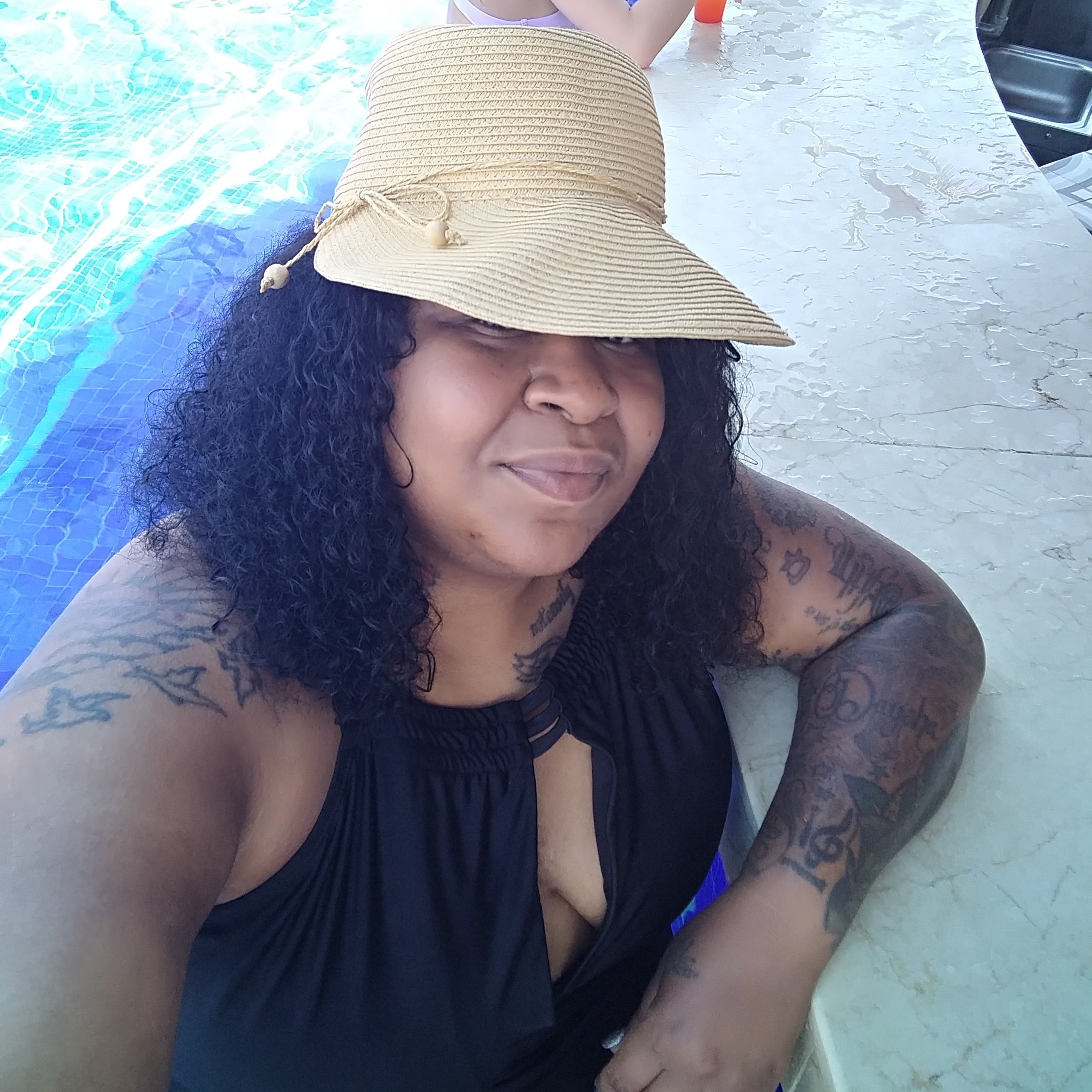 c_daysha's profile picture. 