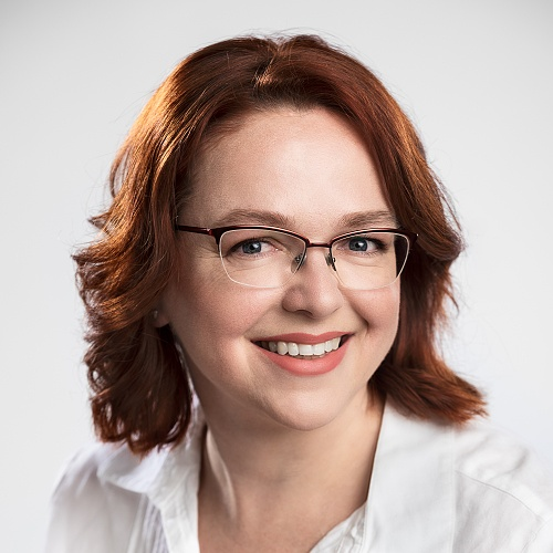 IvanaMinarova's profile picture. Jsem nezávislá stavební inženýrka a mou specializací jsou chytré technologie pro domácnost a stavební projekty.