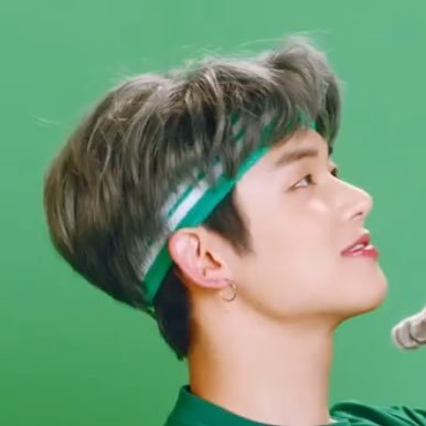 *𝐬𝐜𝐫𝐞𝐚𝐦𝐬 𝐢𝐧 𝐰𝐚𝐞𝐧𝐠* [ 𝘵𝘹𝘵 𝘭𝘰𝘷𝘦𝘣𝘰𝘵 ]