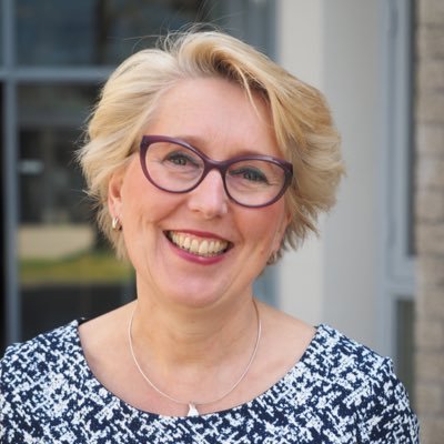 @Annekegiezen