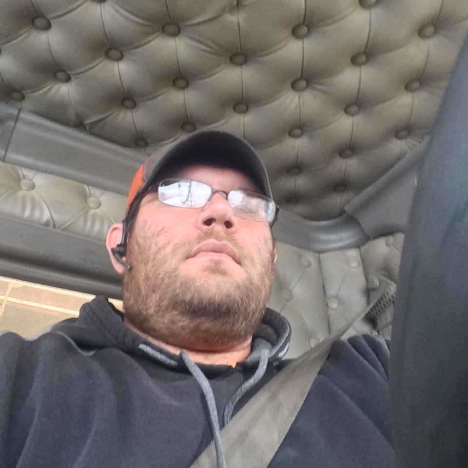 andrewachterho1's profile picture. 