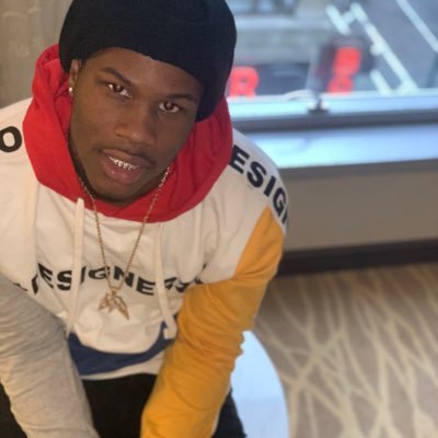 somebody lost my password to my old account 🤦🏾♂️ 40_witdat_30 @elchapoforty@gmail.com