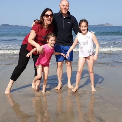 A GalicianSpanishItalianIrish in Dublin. Passionate about my family and my job #LinkedIn#Dublin ! Love travelling, cooking and learning about people in general