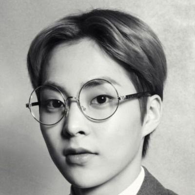 sehunsbbymama's profile picture. non exols dont interact🙅🏽‍♀️