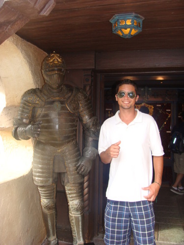 leftoutside88's profile picture. 