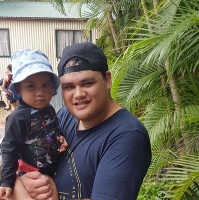 Ezzye01's profile picture. I'm an actor in the making..