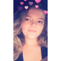 Em❤️ (@em042019) 's Twitter Profile