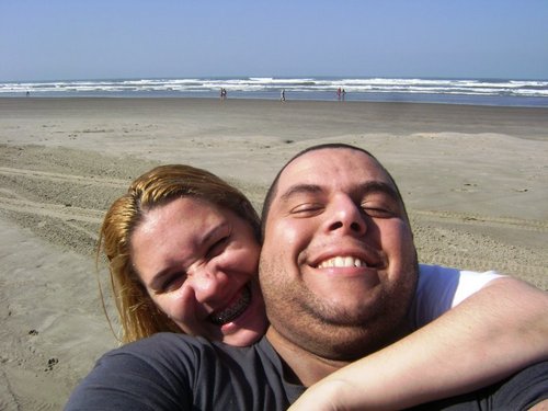 Um gordo, ogro, cada dia mais gordo e ogro... porém cada dia mais feliz... Déia Te AMO!