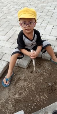 ArdataPutri's profile picture. 