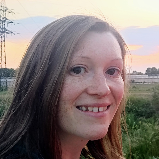 Tash_Reynolds's profile picture. @natashareynolds@mastodon.ie