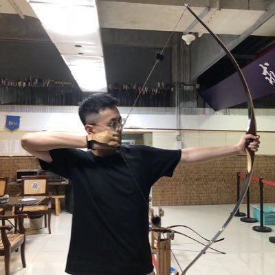 ake5632's profile picture. Both