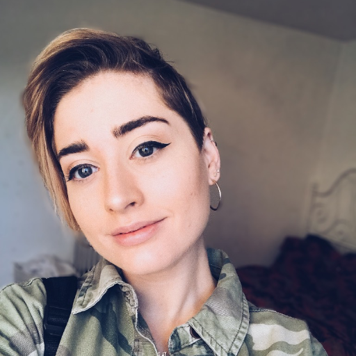 _lilyceleste's profile picture. I still don't know how to use twitter
☼ NLP Practioner & Life Coach in training
☽ Filmmaker
✧ I help people feel empowered to create the life they want ♡ 
🏳️‍🌈