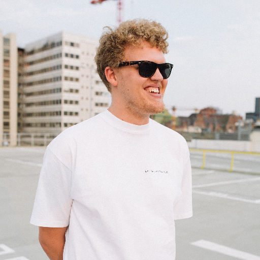 BjornOlsonmusic's profile picture. Songwriter/Producer @ Universal Music Publishing Germany 🥜