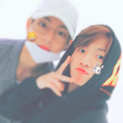 ユウナ(18)|#ばんたん 好きなJK🌟 #防弾少年団 垢🦋 🥁 🏅 ⛺️🏰#army 繋がり希望💗Follow me🍬🍬#グク,#てて, #バンタン, #防弾少年団,#ぐくてて,#万端