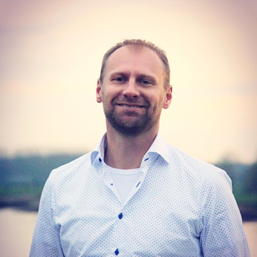 JosDijkman's profile picture. Vader van 2 dochters,  Dijkman Bouw, Senioord, golf, voetbal en schaatsen.