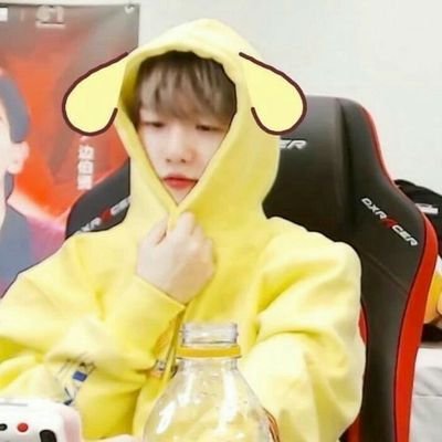 EPower1014's profile picture. @weareoneEXO 
@IBGDRGN 
@ForvictoRi 

 
👑》Ｖｉｐ 《👑   
     승리의 힘 !