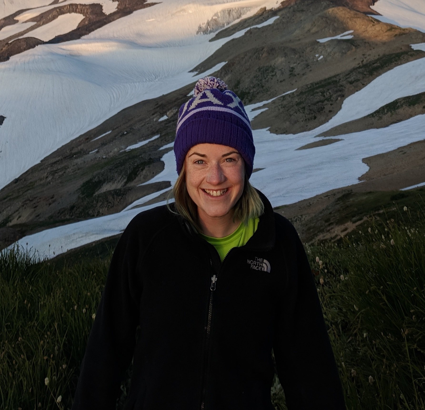 UMaineFAR_Mar's profile picture. UMaine grad student in the Climate Change Institute & School of Earth & Climate Sci. Ask me questions about Antarctic iceberg melting & connections w/ glaciers