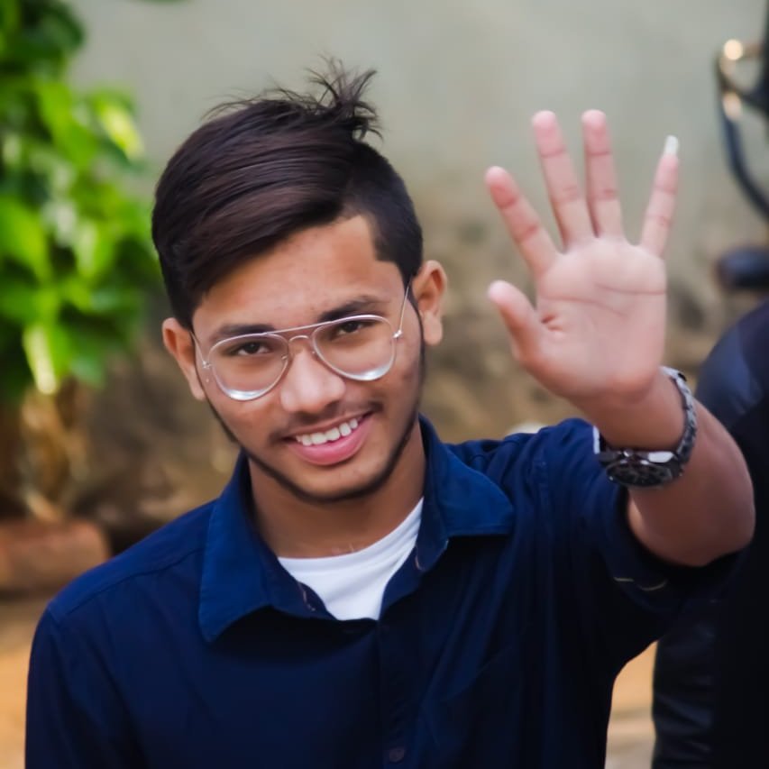 ManiDevulapally's profile picture. My friends make me better to think hard